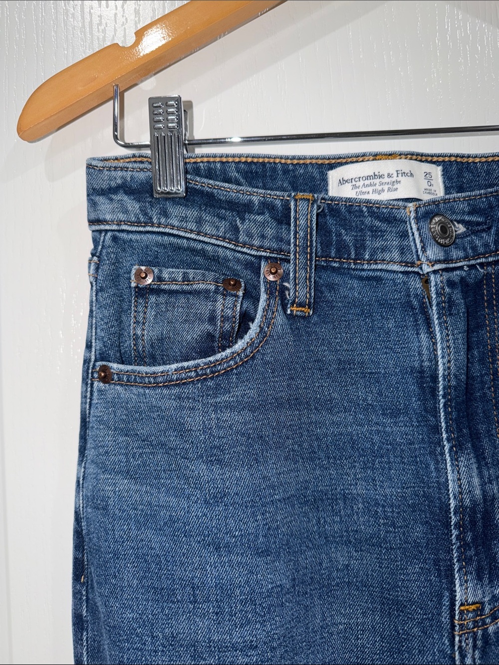 Abercrombie & Fitch The Ankle Straight ultra high rise Jeans 25/0 regular - Picture 2 of 8